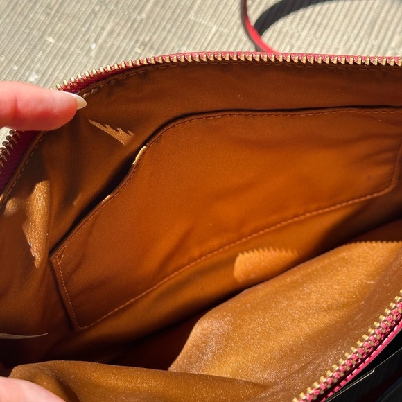 Coach Madison Pebbled Leather East West Swingpack - Picture 6 of 6